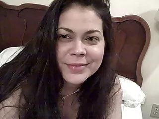 Amateur gran culo adolescente sexo lesbianas casero muestra su riqueza