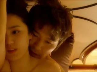 Sexy Fox le sexo casero en motel di un culo brillante