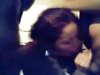 Un piercing que te hace meter en TI mismo. porno casero minifalda
